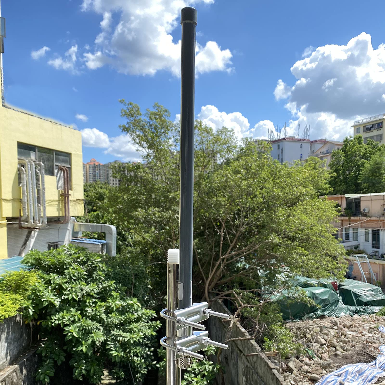 Are Fiberglass Antennas Suitable for High-Altitude Installation?